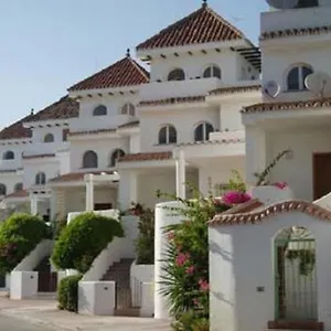  Сasa de vacaciones Modern Townhouse 7 Mins Walk From The And 15 Mins From Port