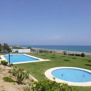  Сasa de vacaciones 2203-1st Line Beach House!aldea Beach