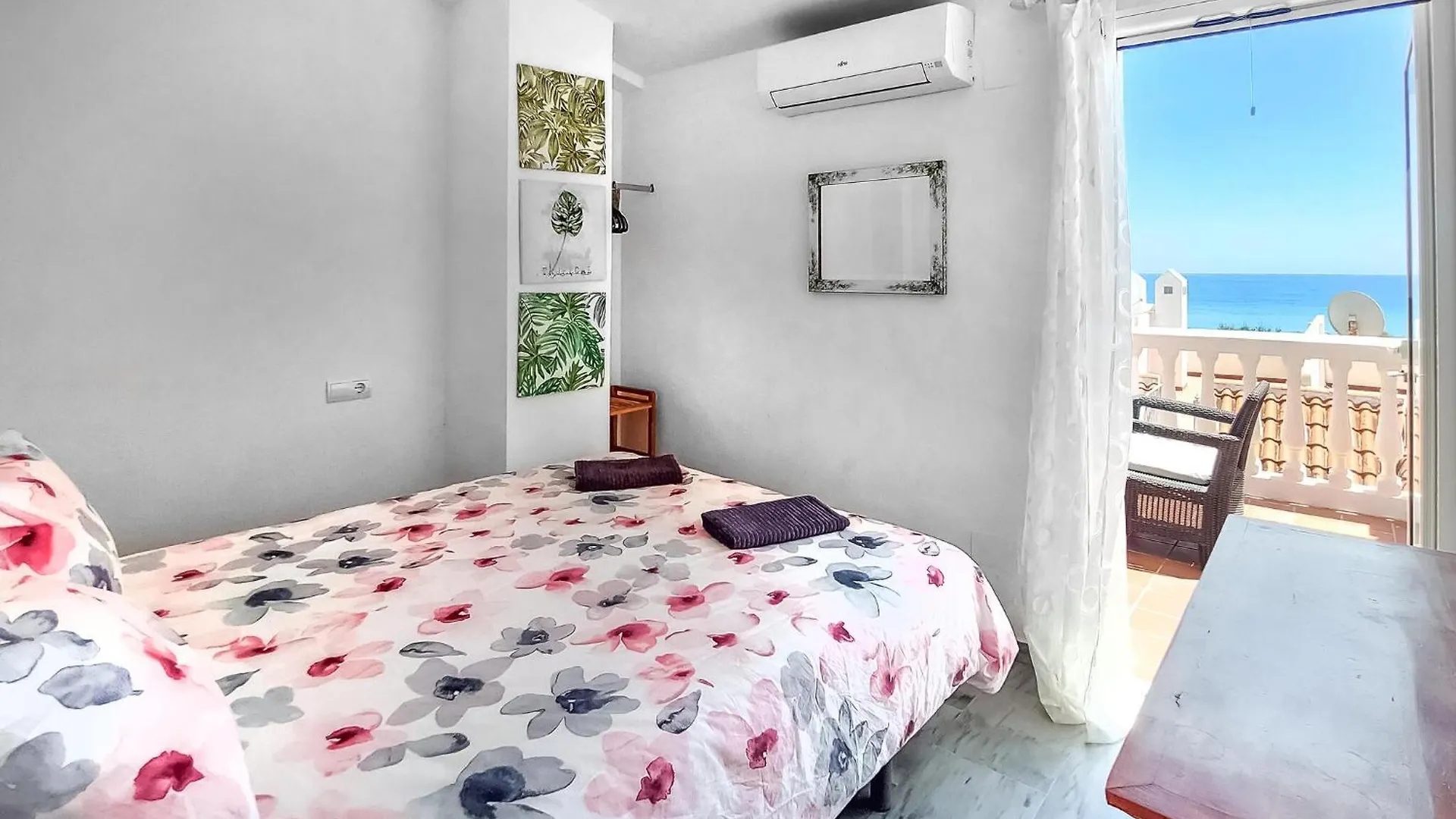 Beautiful Home In Manilva With Wifi Spain